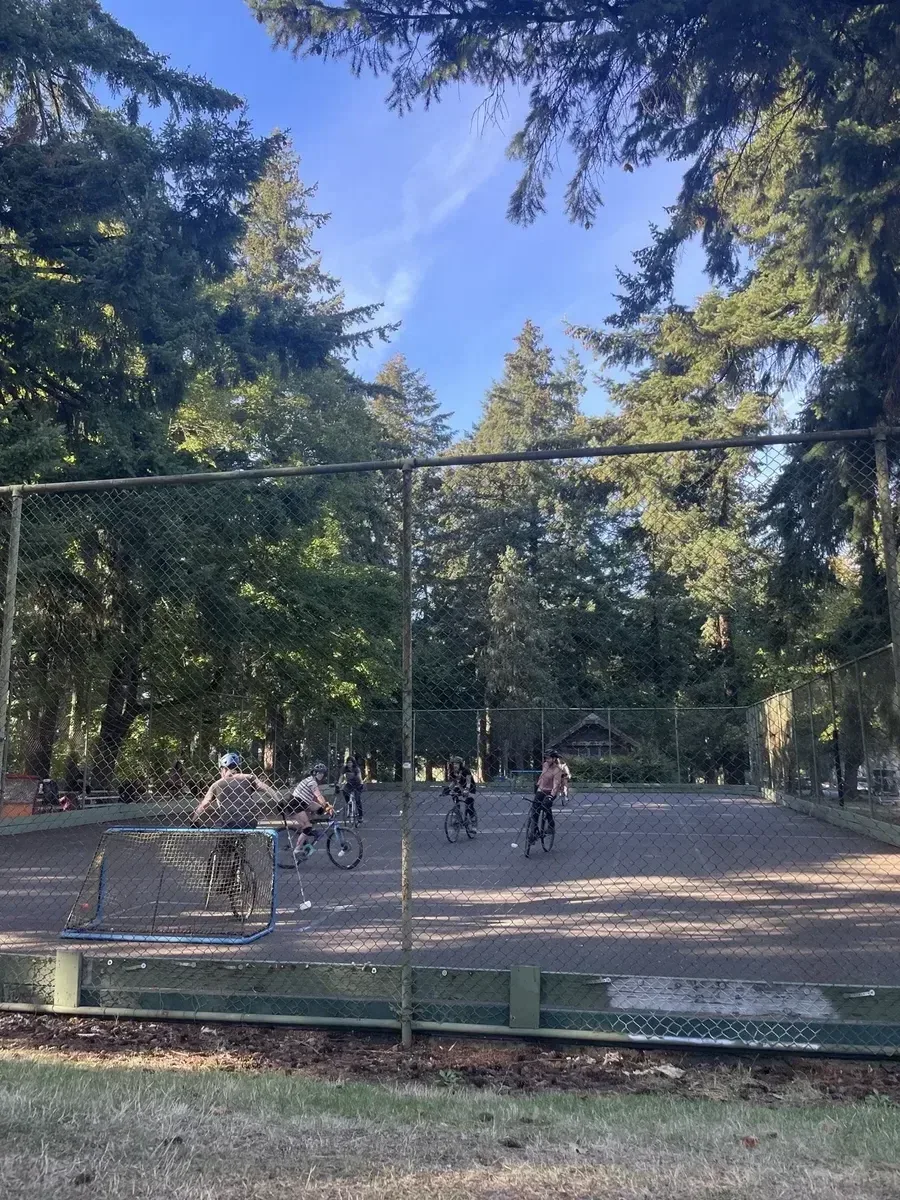 Terrain de bicycle polo en plein air à Portland